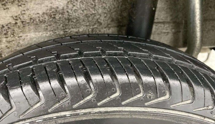 2022 Maruti Alto K10 VXI PLUS, Petrol, Manual, 10,378 km, Left Rear Tyre Tread