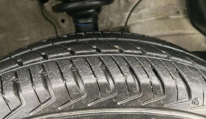 2022 Maruti Alto K10 VXI PLUS, Petrol, Manual, 10,378 km, Right Front Tyre Tread
