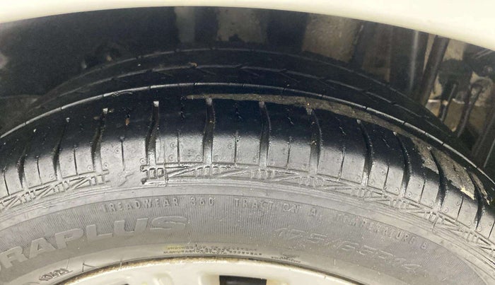 2016 Tata Tiago XZ PETROL, Petrol, Manual, 67,312 km, Left Rear Tyre Tread