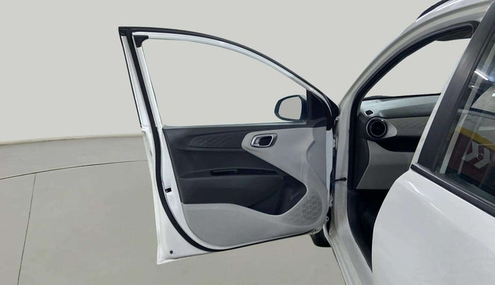 2019 Hyundai GRAND I10 NIOS SPORTZ AMT 1.2 KAPPA VTVT, Petrol, Automatic, 26,766 km, LHS Front Door