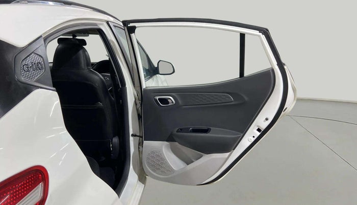 2019 Hyundai GRAND I10 NIOS SPORTZ AMT 1.2 KAPPA VTVT, Petrol, Automatic, 26,766 km, RHS Rear Door