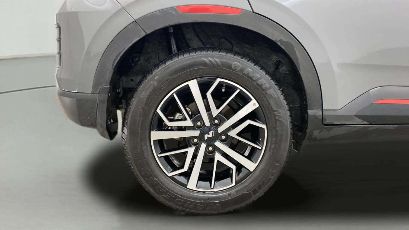 2023 Hyundai VENUE N LINE N6 1.0 TURBO DCT, Petrol, Automatic, 33,368 km, Right Rear Wheel