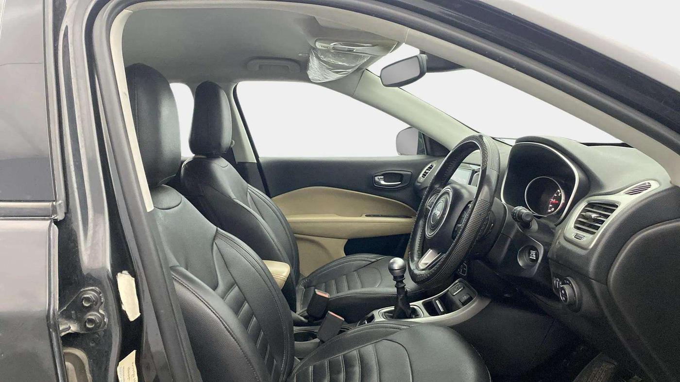 2018 Jeep Compass LONGITUDE (O) 2.0 DIESEL, Diesel, Manual, 83,285 km, Right Side Front Door Cabin