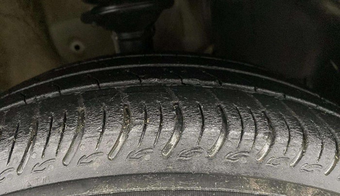 2023 Maruti New Wagon-R VXI 1.0, Petrol, Manual, 22,329 km, Right Front Tyre Tread
