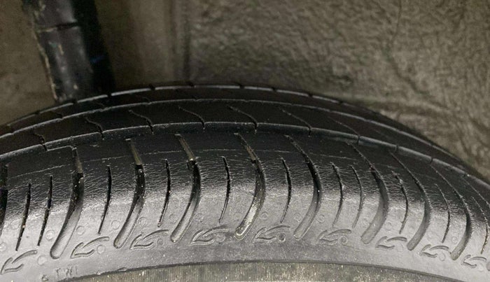 2023 Maruti New Wagon-R VXI 1.0, Petrol, Manual, 22,329 km, Right Rear Tyre Tread