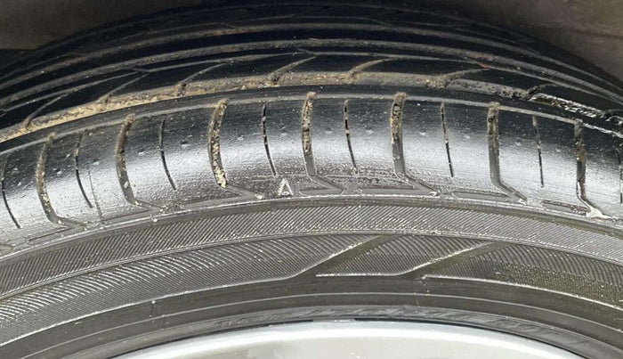 2019 Maruti Celerio ZXI, Petrol, Manual, 92,623 km, Right Rear Tyre Tread