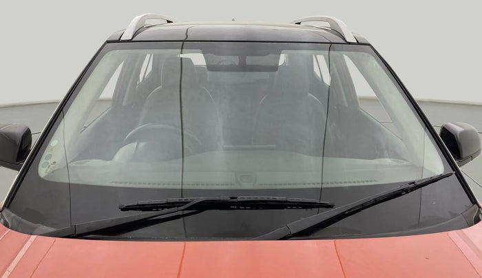 2019 Hyundai VENUE SX PLUS 1.0 TURBO DCT, Petrol, Automatic, 1,13,554 km, Front Windshield