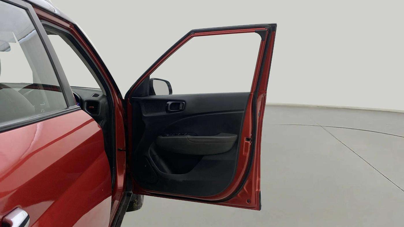 2019 Hyundai VENUE SX PLUS 1.0 TURBO DCT, Petrol, Automatic, 1,14,227 km, RHS Front Door
