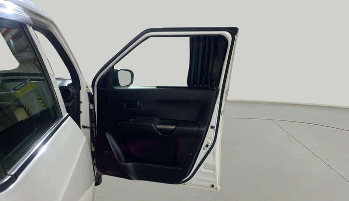 2017 Maruti IGNIS SIGMA 1.2, Petrol, Manual, 1,02,951 km, RHS Front Door