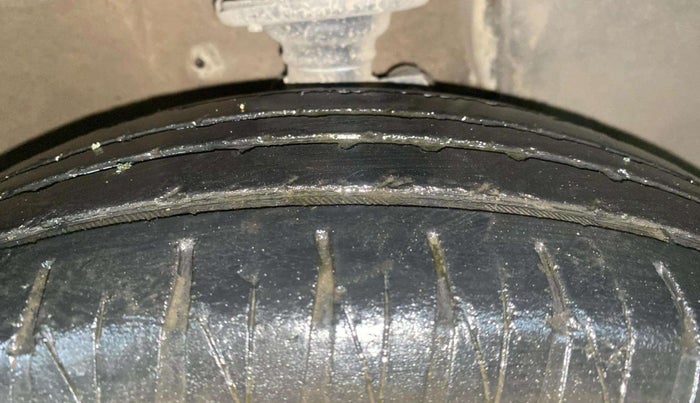 2017 Maruti IGNIS SIGMA 1.2, Petrol, Manual, 1,02,951 km, Right Front Tyre Tread