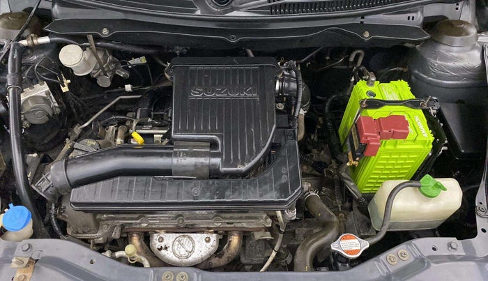 2012 Maruti Swift ZXI, Petrol, Manual, 37,735 km, Engine View