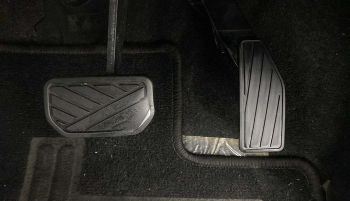 2022 Maruti S PRESSO VXI PLUS AMT, Petrol, Automatic, 51,097 km, Pedals