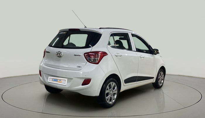 2016 Hyundai Grand i10 SPORTZ 1.2 KAPPA VTVT, Petrol, Manual, 48,240 km, Right Back Diagonal