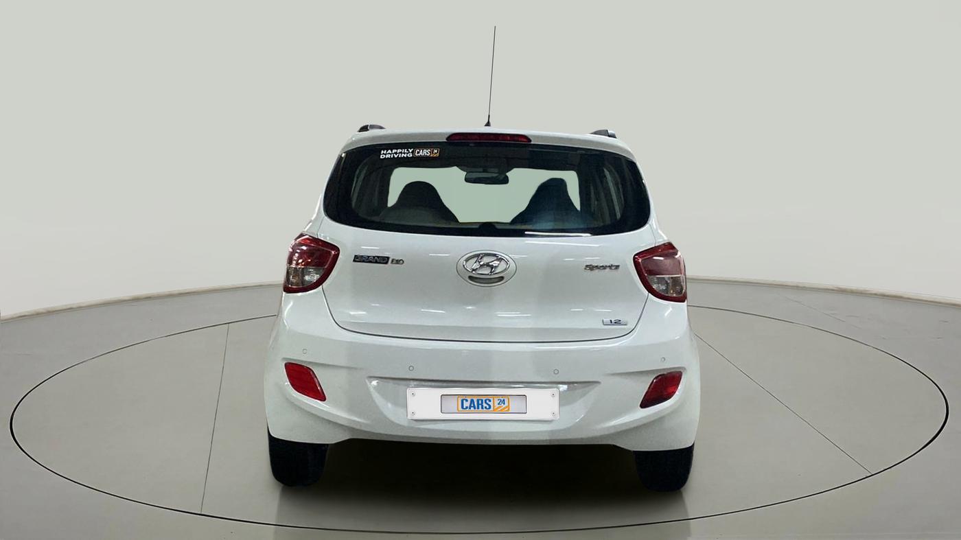 2016 Hyundai Grand i10 SPORTZ 1.2 KAPPA VTVT, Petrol, Manual, 48,261 km, Back/Rear