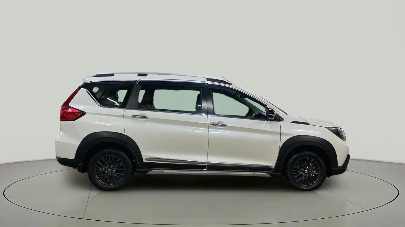 2022 Maruti XL6 ZETA MT, Petrol, Manual, 48,301 km, Right Side View