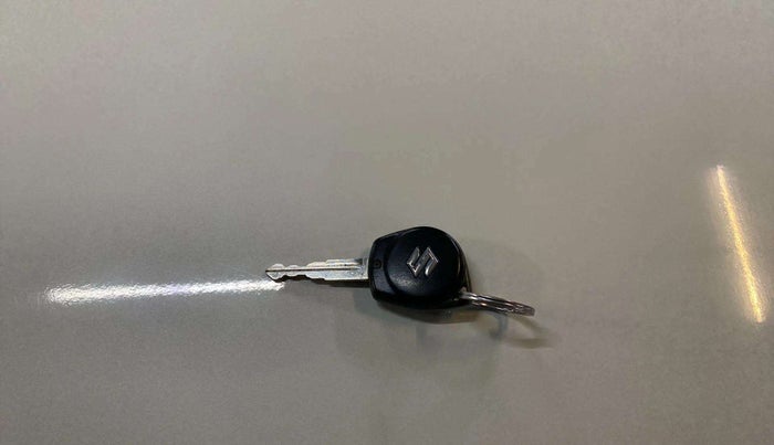 2023 Maruti FRONX SIGMA CNG 1.2 MT, CNG, Manual, 4,199 km, Key Close Up