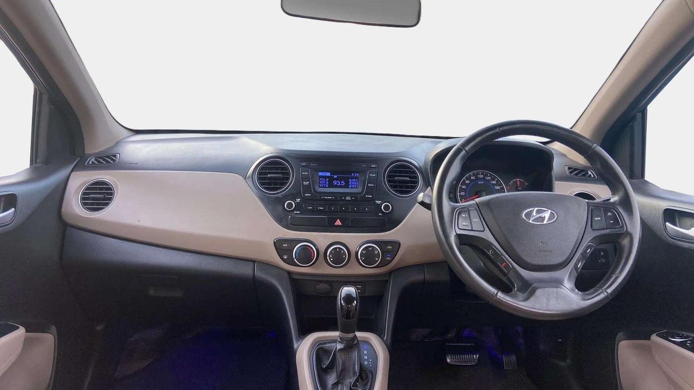 2016 Hyundai Grand i10 ASTA (O) AT 1.2 KAPPA VTVT, Petrol, Automatic, 76,894 km, Dashboard