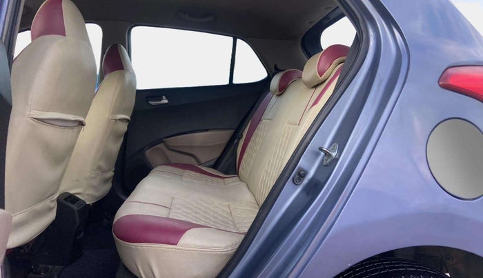 2016 Hyundai Grand i10 ASTA (O) AT 1.2 KAPPA VTVT, Petrol, Automatic, 76,894 km, Right Side Rear Door Cabin