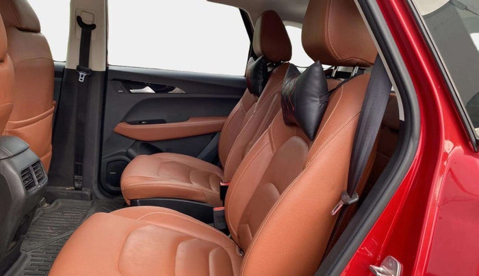2021 MG HECTOR PLUS SHARP 1.5 PETROL TURBO CVT 6-STR, Petrol, Automatic, 38,500 km, Right Side Rear Door Cabin
