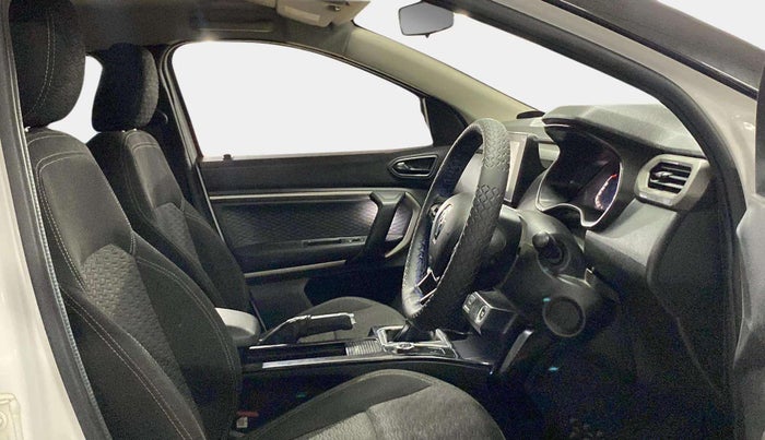 2021 Renault Kiger RXZ AMT, Petrol, Automatic, 54,197 km, Right Side Front Door Cabin