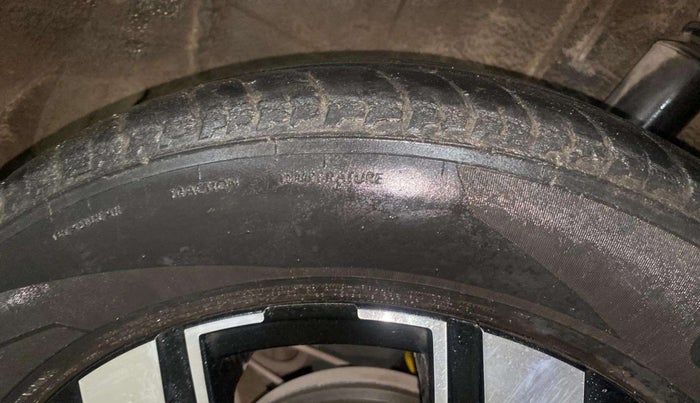 2021 Renault Kiger RXZ AMT, Petrol, Automatic, 54,197 km, Right Rear Tyre Tread