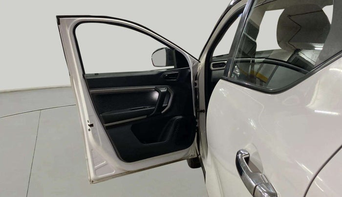 2021 Renault Kiger RXZ AMT, Petrol, Automatic, 54,197 km, LHS Front Door
