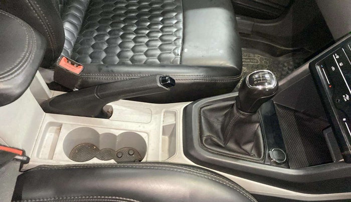 2023 Skoda KUSHAQ Active plus 1.0 TSI , Petrol, Manual, 44,611 km, Gear Lever