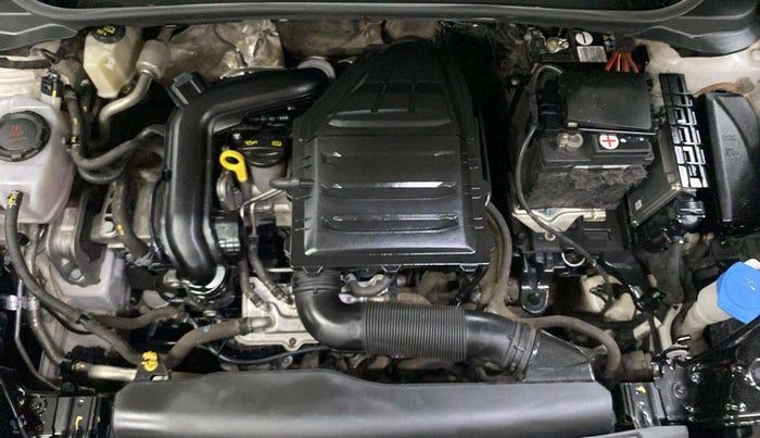2023 Skoda KUSHAQ Active plus 1.0 TSI , Petrol, Manual, 44,611 km, Engine View