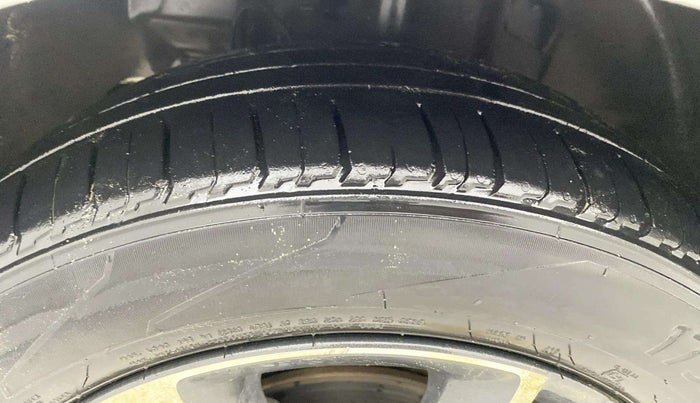 2020 Tata Tiago XZA PLUS PETROL, Petrol, Automatic, 43,215 km, Left Front Tyre Tread