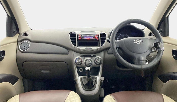 2013 Hyundai i10 MAGNA 1.1, CNG, Manual, 67,210 km, Dashboard