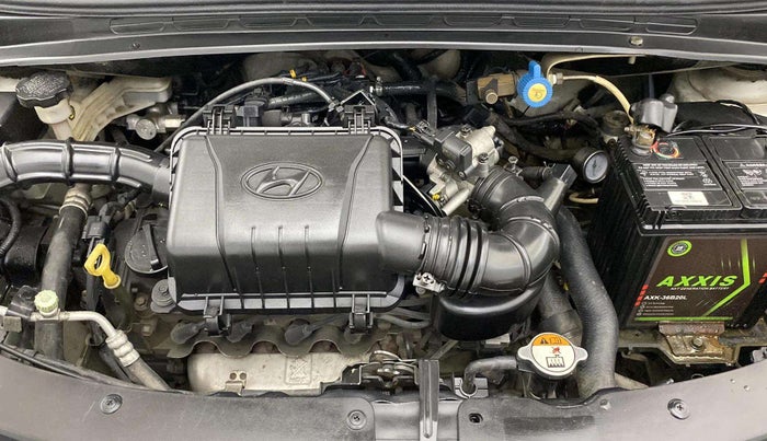 2013 Hyundai i10 MAGNA 1.1, CNG, Manual, 67,210 km, Engine View