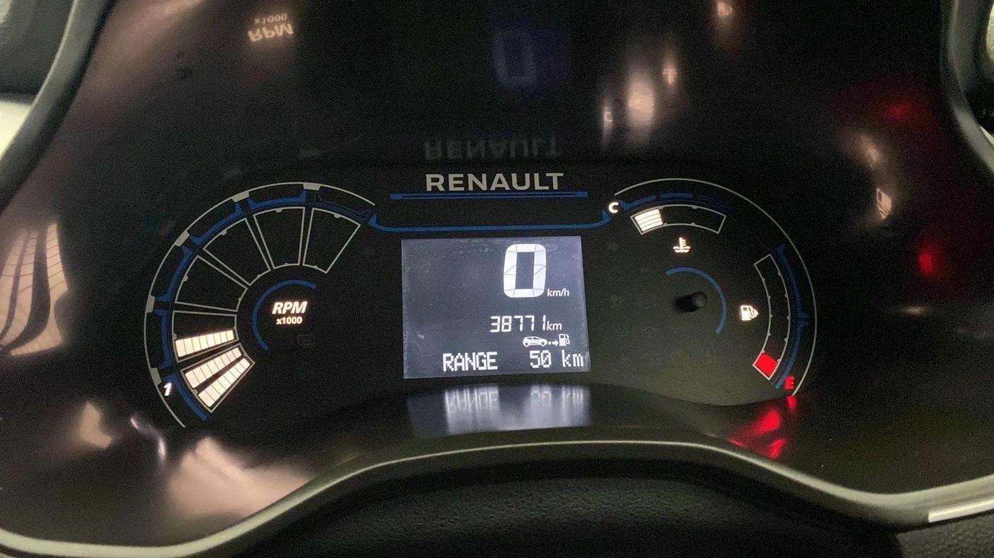 2022 Renault TRIBER RXZ, CNG, Manual, 38,811 km, Odometer Image