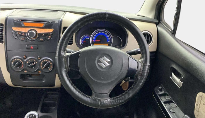 2017 Maruti Wagon R 1.0 VXI, Petrol, Manual, 68,721 km, Steering Wheel Close Up