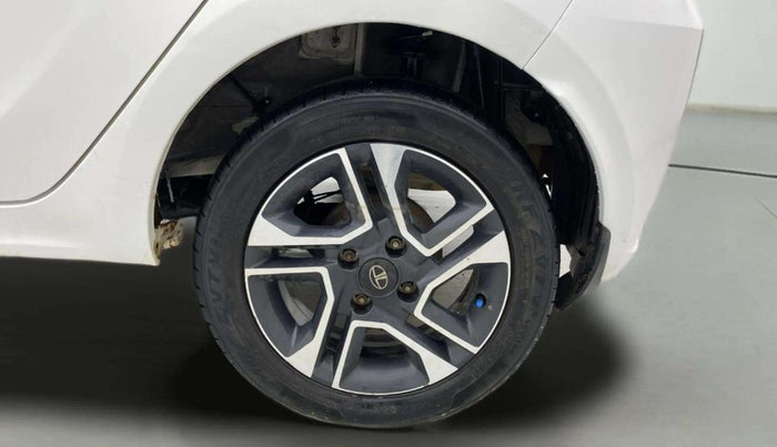 2021 Tata Tiago XZ PLUS PETROL, Petrol, Manual, 33,629 km, Left Rear Wheel