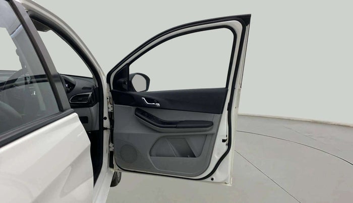 2021 Tata Tiago XZ PLUS PETROL, Petrol, Manual, 33,629 km, RHS Front Door