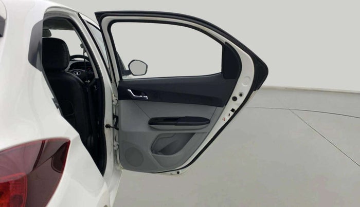 2021 Tata Tiago XZ PLUS PETROL, Petrol, Manual, 33,629 km, RHS Rear Door