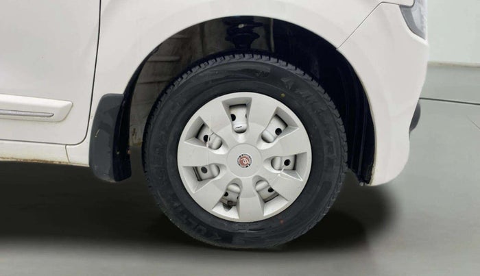 2021 Maruti New Wagon-R LXI CNG 1.0, CNG, Manual, 75,311 km, Right Front Wheel