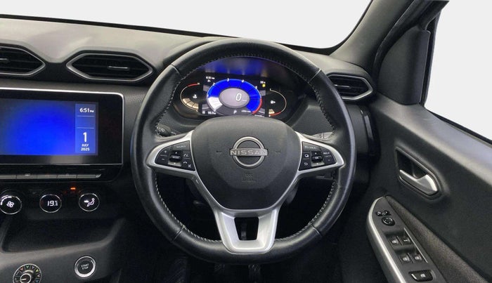 2022 Nissan MAGNITE XV PREMIUM TURBO CVT, Petrol, Automatic, 22,305 km, Steering Wheel Close Up
