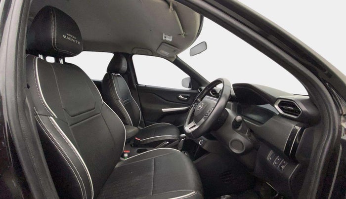 2022 Nissan MAGNITE XV PREMIUM TURBO CVT, Petrol, Automatic, 22,305 km, Right Side Front Door Cabin