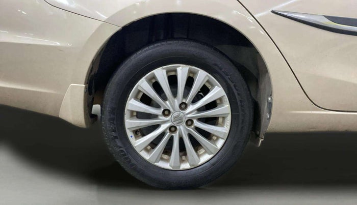 2016 Maruti Ciaz ZXI AT, Petrol, Automatic, 81,922 km, Right Rear Wheel