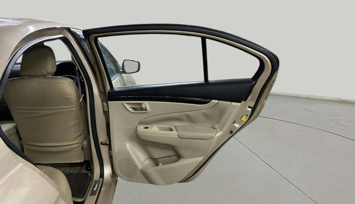 2016 Maruti Ciaz ZXI AT, Petrol, Automatic, 81,922 km, RHS Rear Door