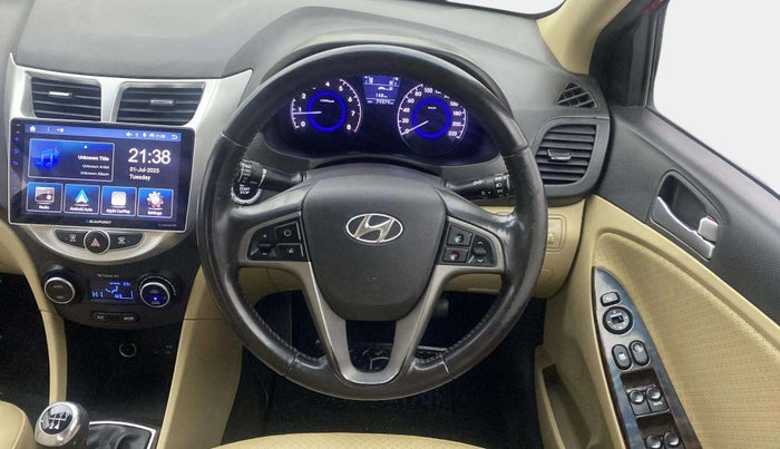 2015 Hyundai Verna FLUIDIC 4S 1.6 VTVT SX, Petrol, Manual, 79,336 km, Steering Wheel Close Up