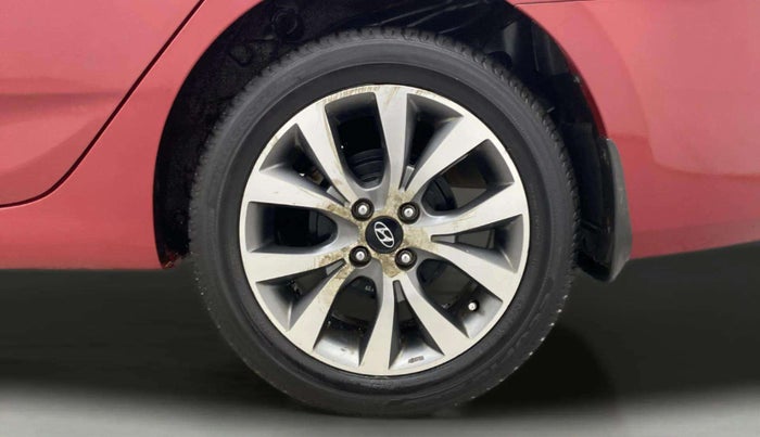 2015 Hyundai Verna FLUIDIC 4S 1.6 VTVT SX, Petrol, Manual, 79,336 km, Left Rear Wheel