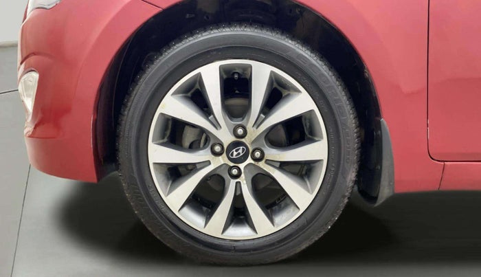 2015 Hyundai Verna FLUIDIC 4S 1.6 VTVT SX, Petrol, Manual, 79,336 km, Left Front Wheel