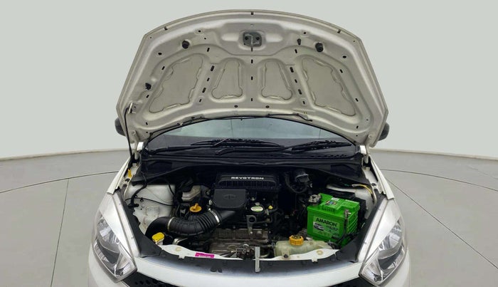 2018 Tata Tiago WIZZ EDITION PETROL, Petrol, Manual, 32,885 km, Open Bonet