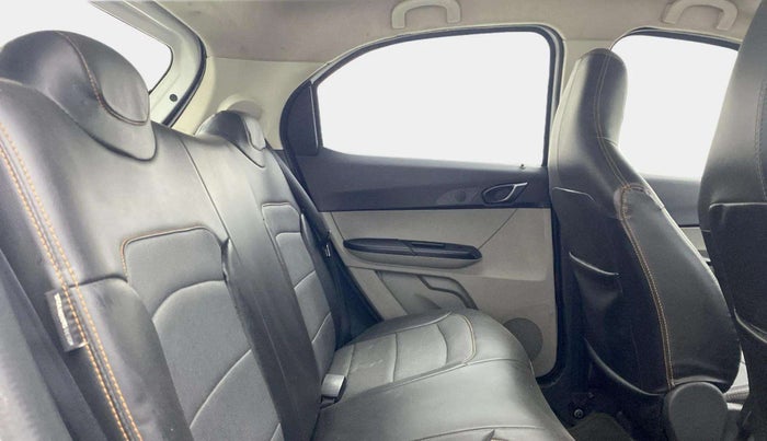 2018 Tata Tiago WIZZ EDITION PETROL, Petrol, Manual, 32,885 km, Right Side Rear Door Cabin