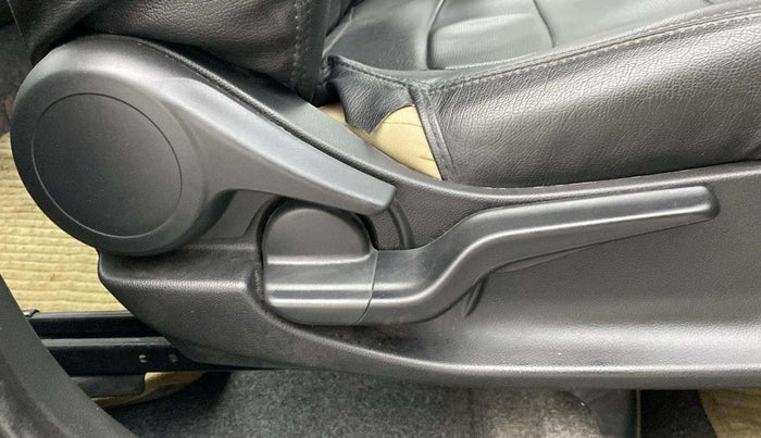 2019 Honda Amaze 1.2L I-VTEC S, Petrol, Manual, 44,640 km, Driver Side Adjustment Panel
