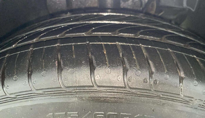 2017 Tata TIGOR XZ (O) PETROL, Petrol, Manual, 46,231 km, Right Front Tyre Tread