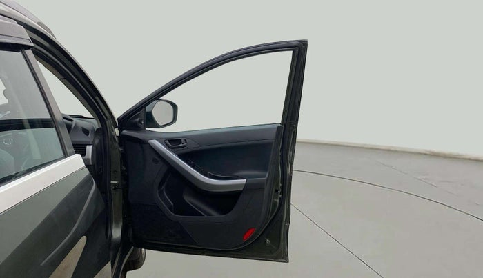 2023 Tata NEXON XM PETROL, Petrol, Manual, 22,605 km, RHS Front Door