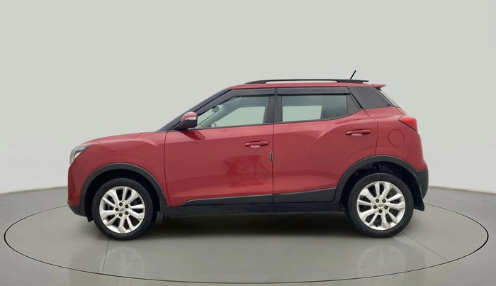 2019 Mahindra XUV300 W8 1.2 PETROL, Petrol, Manual, 31,640 km, Left Side